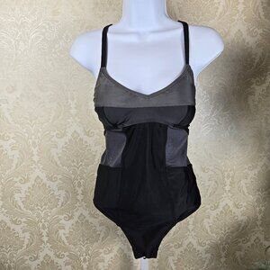 Oakley Size Small Black and Gray One Piece Swimsuit Mesh Accents Adj Straps